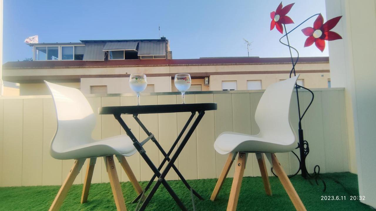 Apartamento Rosalia Playa San Cristobal Wifi Netflix Almuñécar Exterior foto
